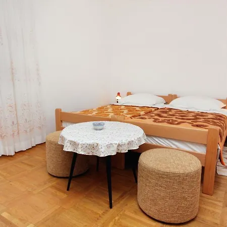 By The Sea Vantacici, Krk - 5347 Apartman