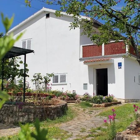 Apartamento By The Sea Vantacici, Krk - 5347