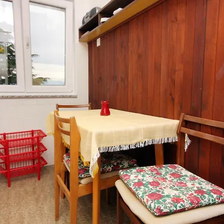 By The Sea Vantacici, Krk - 5347 アパート